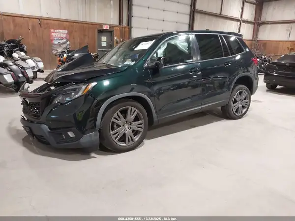 5FNYF8H52KB024885 2019 HONDA PASSPORT - Image 2