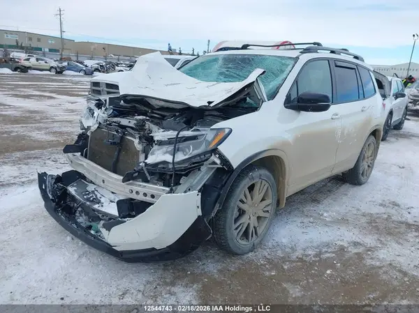 5FNYF8H52KB501847 2019 HONDA PASSPORT - Image 2