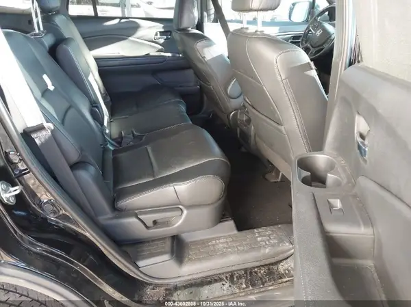 5FNYF8H52LB003956 2020 HONDA PASSPORT - Image 8
