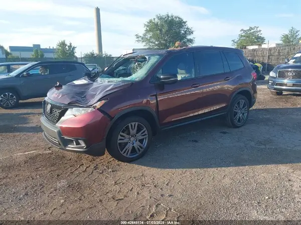 5FNYF8H52LB010552 2020 HONDA PASSPORT - Image 2