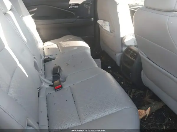 5FNYF8H52LB010552 2020 HONDA PASSPORT - Image 8
