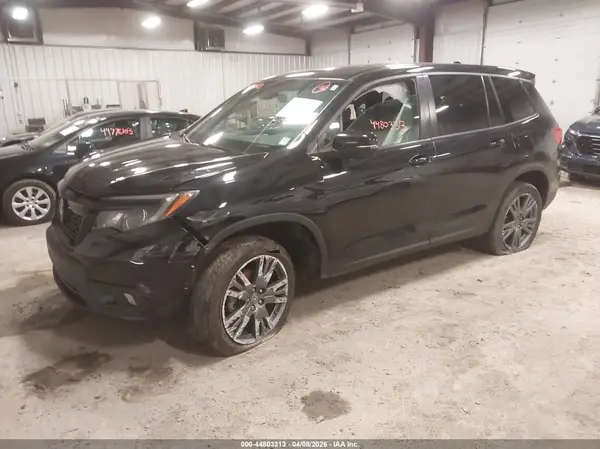 5FNYF8H52LB020871 2020 HONDA PASSPORT - Image 2