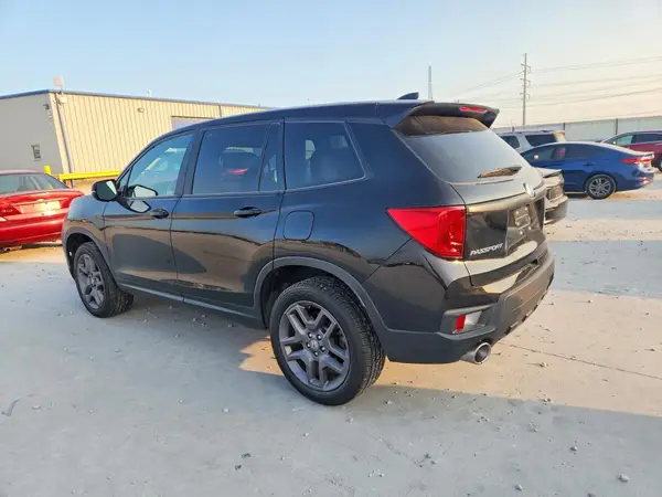 5FNYF8H52NB002759 2022 HONDA PASSPORT - Image 2