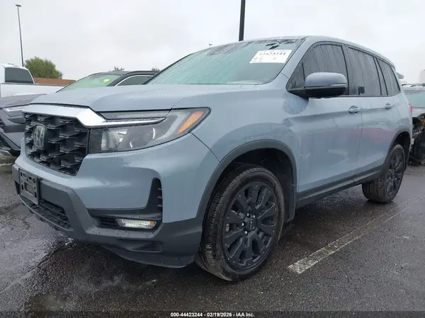 5FNYF8H52PB021766 2023 HONDA PASSPORT - Image 2
