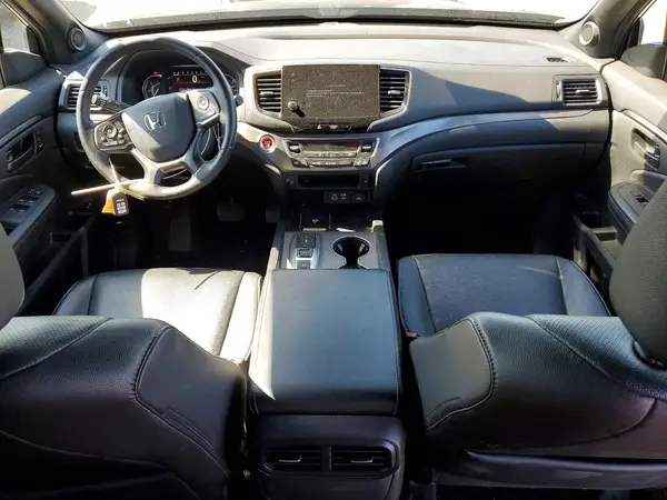 5FNYF8H52RB003822 2024 HONDA PASSPORT - Image 8