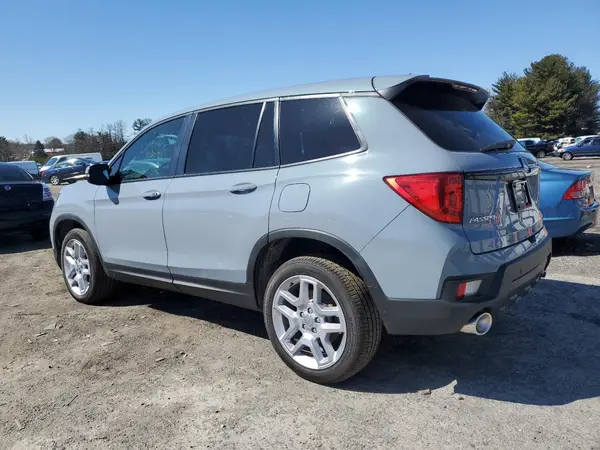 5FNYF8H52RB020345 2024 HONDA PASSPORT - Image 2