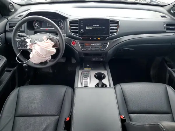 5FNYF8H52RB020488 2024 HONDA PASSPORT - Image 8