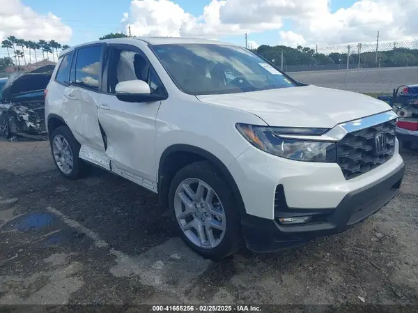 5FNYF8H52SB001266 2025 HONDA PASSPORT - Image 1