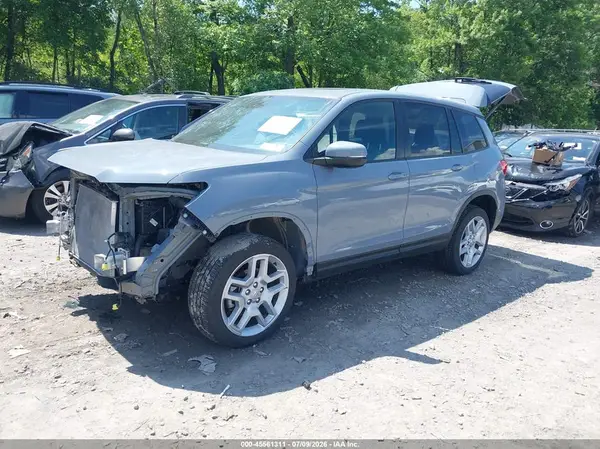 5FNYF8H52SB007441 2025 HONDA PASSPORT - Image 2