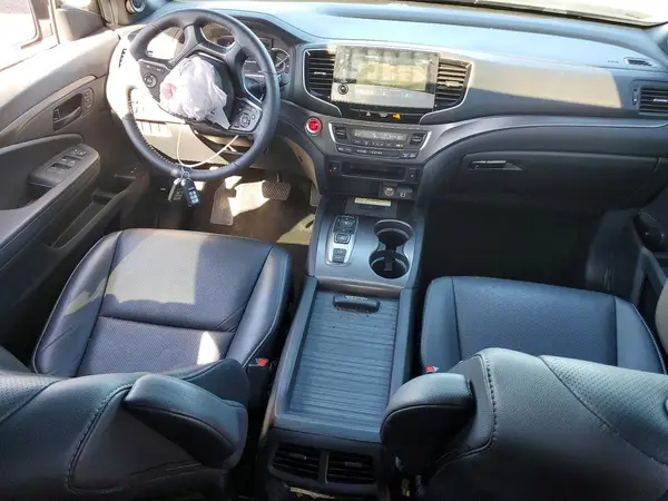 5FNYF8H53NB028903 2022 HONDA PASSPORT - Image 8