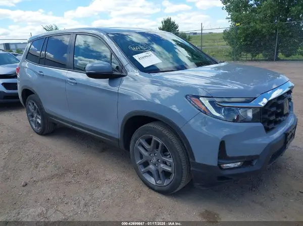 5FNYF8H53PB009724 2023 HONDA PASSPORT - Image 1