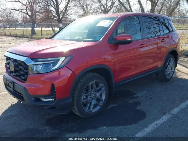 5FNYF8H53PB010811 2023 HONDA PASSPORT - Image 2