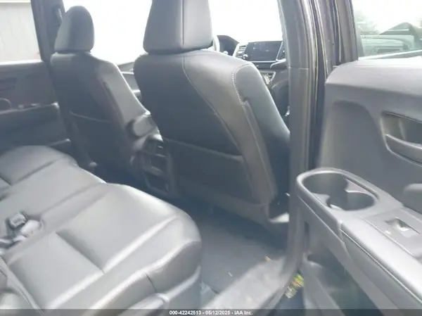 5FNYF8H53PB011859 2023 HONDA PASSPORT - Image 8