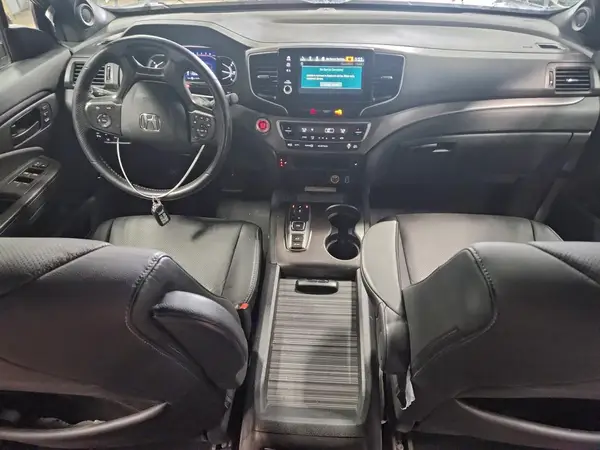 5FNYF8H53PB013479 2023 HONDA PASSPORT - Image 8