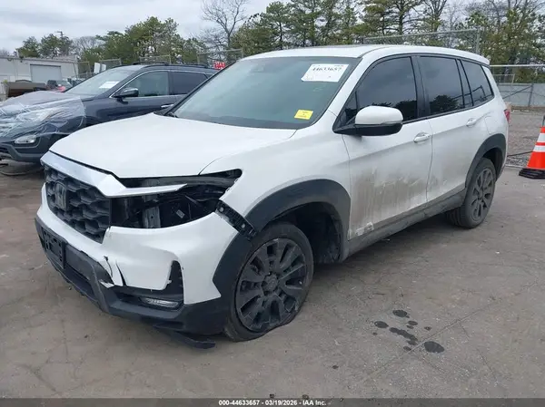5FNYF8H53PB024286 2023 HONDA PASSPORT - Image 2