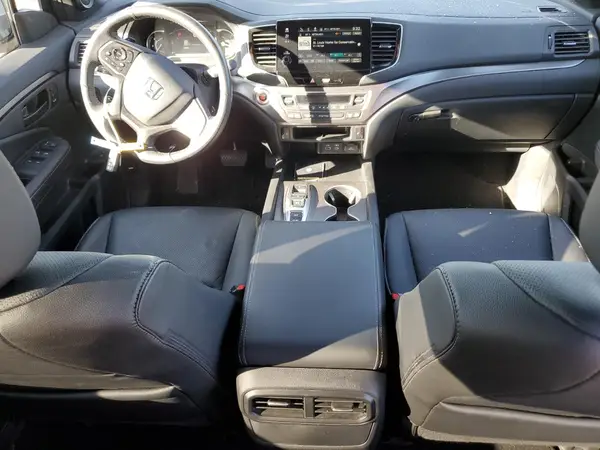 5FNYF8H53RB020581 2024 HONDA PASSPORT - Image 8