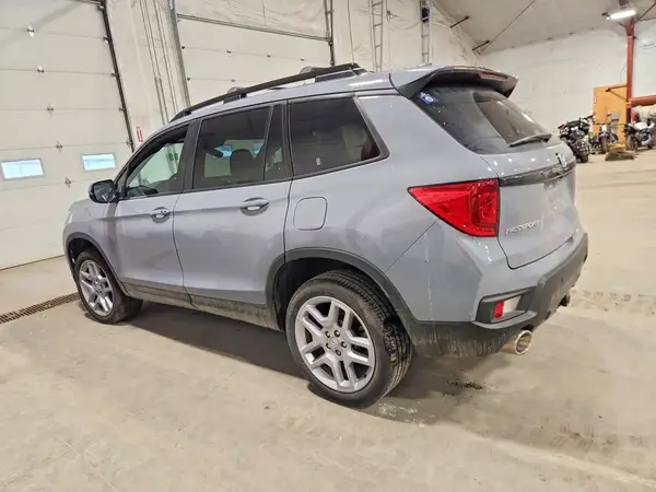 5FNYF8H53SB014110 2025 HONDA PASSPORT - Image 2