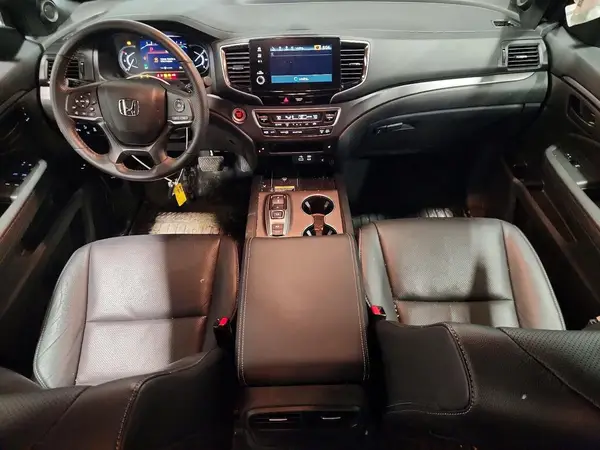 5FNYF8H53SB014110 2025 HONDA PASSPORT - Image 8