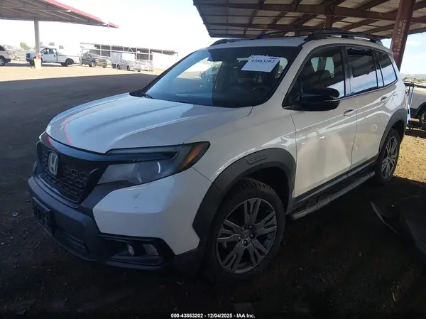 5FNYF8H54KB009885 2019 HONDA PASSPORT - Image 2