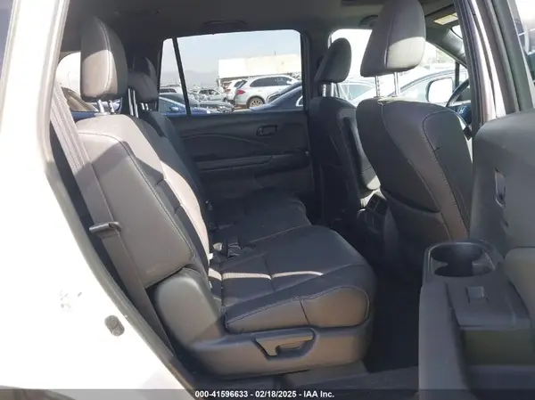 5FNYF8H54NB016419 2022 HONDA PASSPORT - Image 8