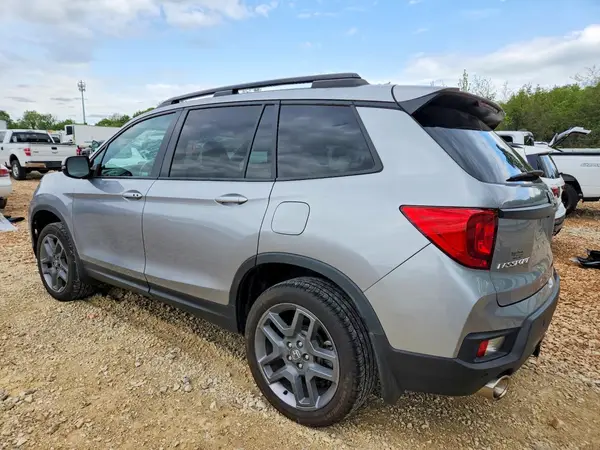 5FNYF8H54NB031566 2022 HONDA PASSPORT - Image 2