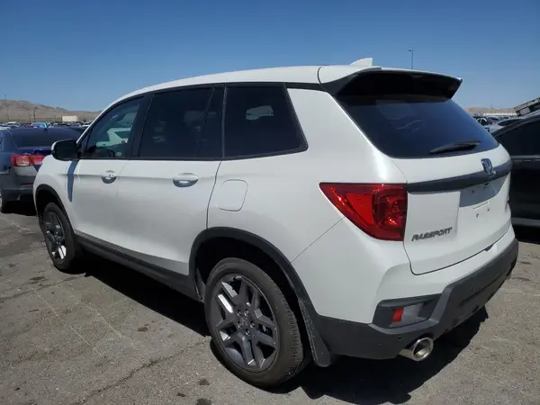 5FNYF8H54PB029786 2023 HONDA PASSPORT - Image 2