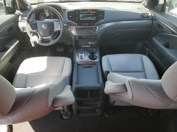 5FNYF8H54PB029786 2023 HONDA PASSPORT - Image 8