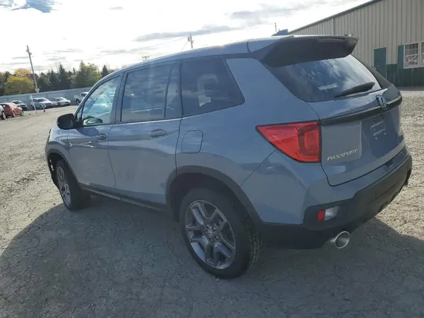 5FNYF8H54PB029948 2023 HONDA PASSPORT - Image 2