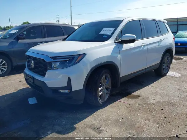 5FNYF8H54PB030095 2023 HONDA PASSPORT - Image 2