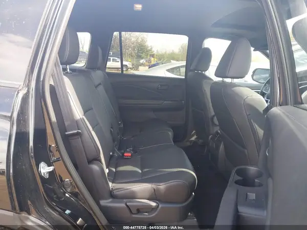 5FNYF8H54PB033174 2023 HONDA PASSPORT - Image 8