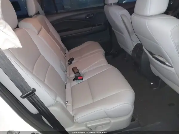 5FNYF8H54PB033577 2023 HONDA PASSPORT - Image 8