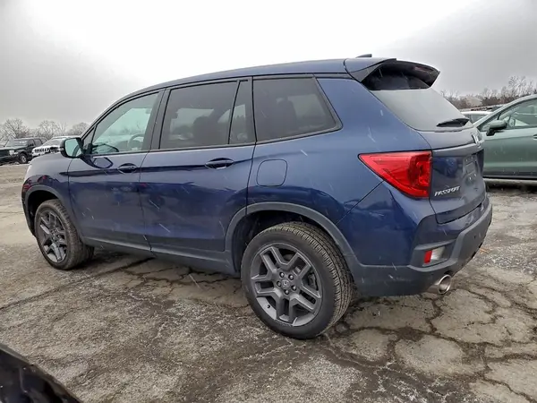 5FNYF8H54PB036270 2023 HONDA PASSPORT - Image 2
