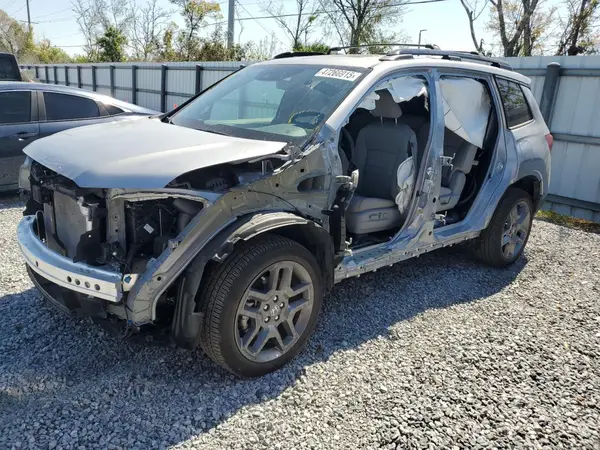 5FNYF8H54PB040111 2023 HONDA PASSPORT - Image 1