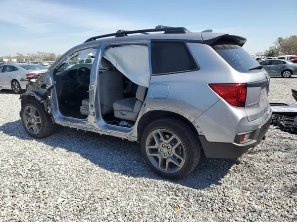 5FNYF8H54PB040111 2023 HONDA PASSPORT - Image 2