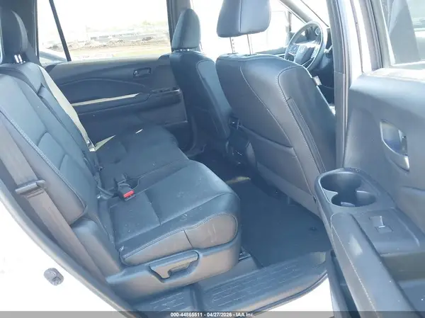 5FNYF8H54SB009935 2025 HONDA PASSPORT - Image 8
