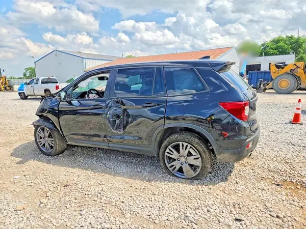 5FNYF8H55KB022337 2019 HONDA PASSPORT - Image 2
