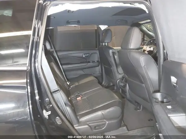 5FNYF8H55KB023262 2019 HONDA PASSPORT - Image 8