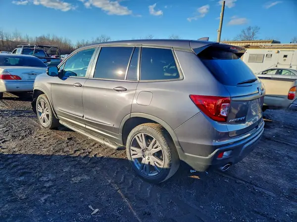 5FNYF8H55KB025772 2019 HONDA PASSPORT - Image 2