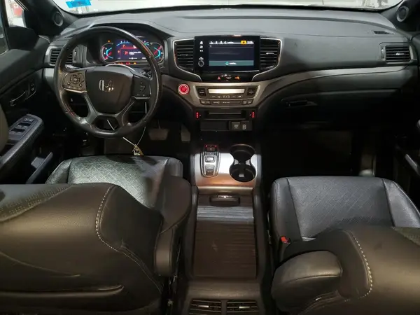 5FNYF8H55KB026503 2019 HONDA PASSPORT - Image 8