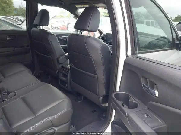 5FNYF8H55LB003241 2020 HONDA PASSPORT - Image 8