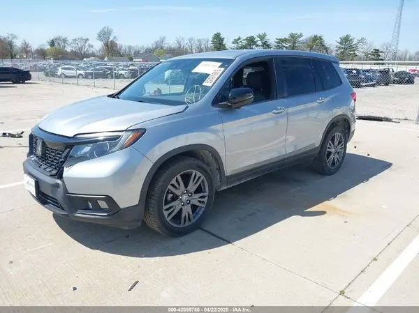 5FNYF8H55LB005023 2020 HONDA PASSPORT - Image 2