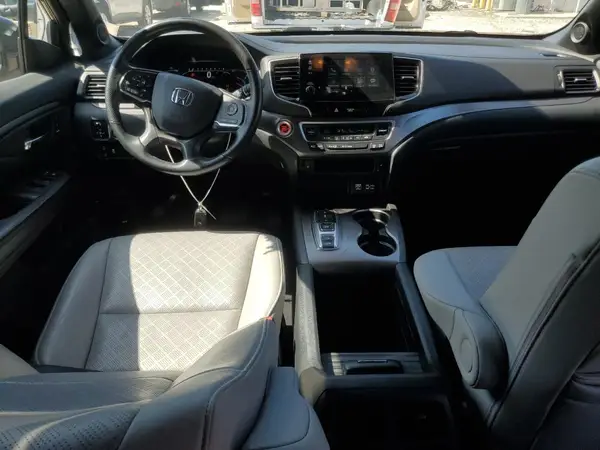 5FNYF8H55LB012019 2020 HONDA PASSPORT - Image 8