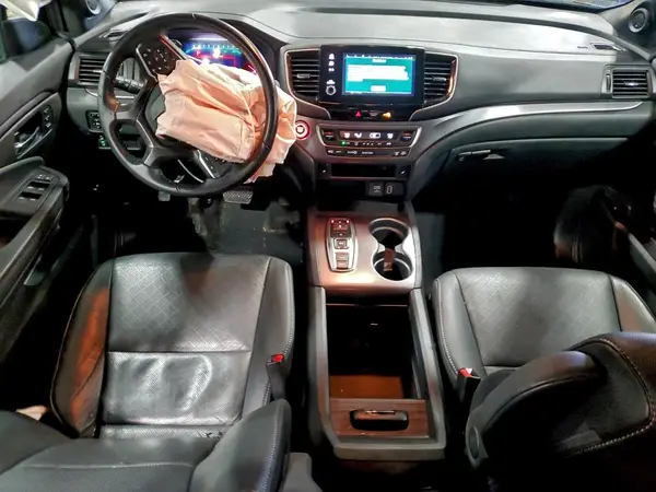 5FNYF8H55LB017561 2020 HONDA PASSPORT - Image 8