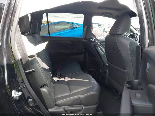 5FNYF8H55NB001167 2022 HONDA PASSPORT - Image 8