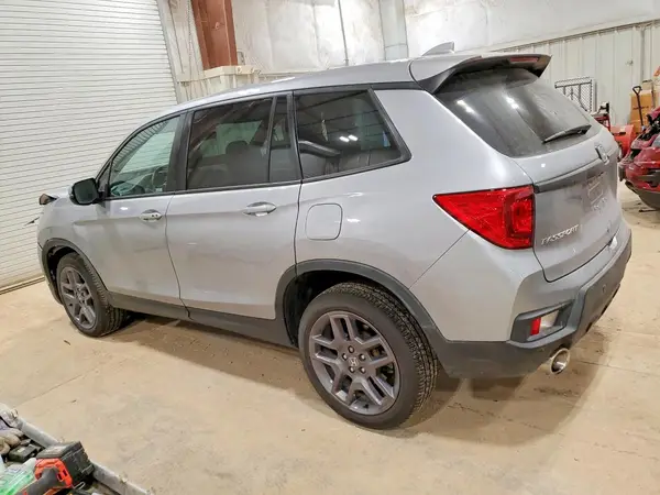 5FNYF8H55NB022486 2022 HONDA PASSPORT - Image 2