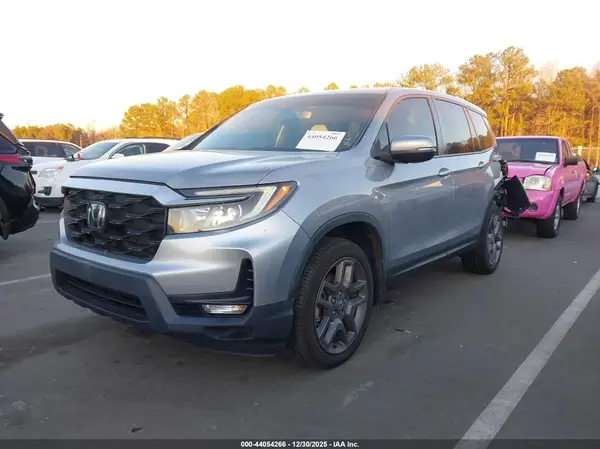 5FNYF8H55PB006663 2023 HONDA PASSPORT - Image 2