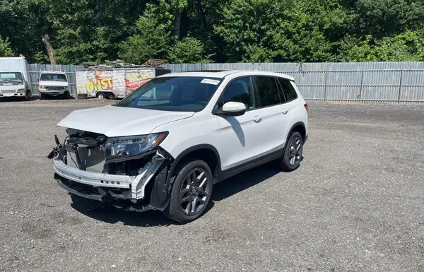 5FNYF8H55PB011474 2023 HONDA PASSPORT - Image 2