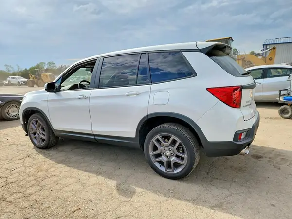 5FNYF8H55PB014469 2023 HONDA PASSPORT - Image 2