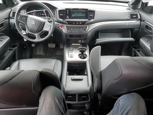 5FNYF8H55PB018294 2023 HONDA PASSPORT - Image 8