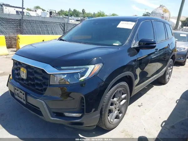 5FNYF8H55PB020448 2023 HONDA PASSPORT - Image 2